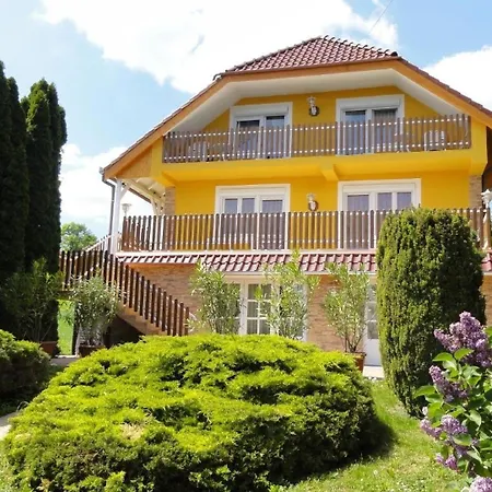 Ferienwohnung Fuer 2 Personen 2 Kinder Ca 42 Qm In Zalakaros, Westungarn Zala زلاكاروس